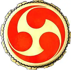 Tomoe, mitsudomoe sur un tambour taiko.