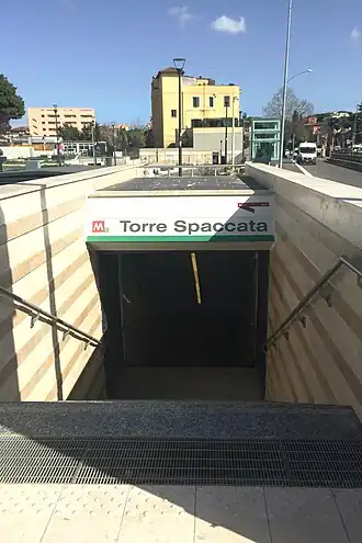Image illustrative de l’article Torre Spaccata (métro de Rome)