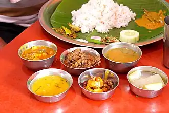Un thali manipuri, ou chakluk.