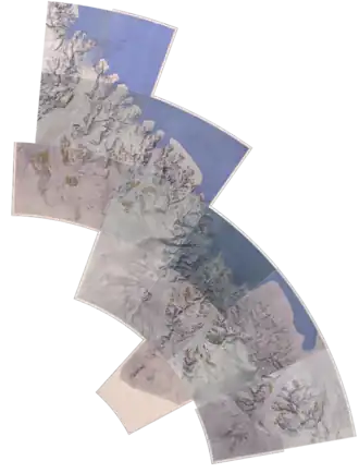 Assemblage de quadrants formant une carte topographique.