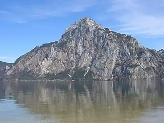 Vue du Traunstein et du lac de Traun.