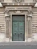 Entrée du tribunal correctionnel au 14 quai des Orfèvres (photo prise en 2006).