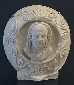 Imago clipeata d'un Romain.Ier – IIe siècle EC. Musée de Troie