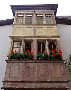 Oriel (XVIIe), ancienne auberge« Au Bœuf Rouge », 4 rue Wickram.