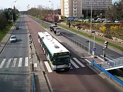 TVM : un Irisbus Agora L Euro 3 à la préfecture du Val-de-Marne.