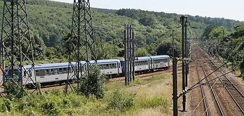 Un autorail Dieppe&nbsp;– Rouen à la bifurcation de Malaunay le 10 août 2012.