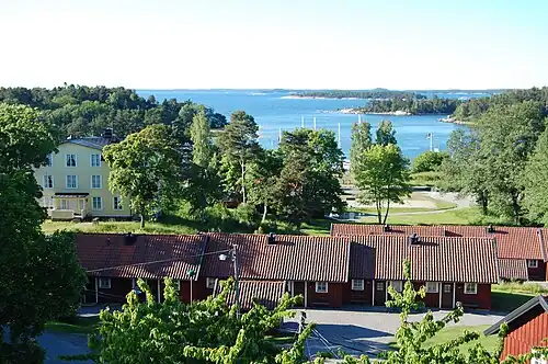 Le pont de la mine vu depuis l'auberge d'Utö