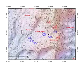 Carte topographique détaillant la position des forces en présence lors de l'arrivée d'un troisième groupe d'insurgés.