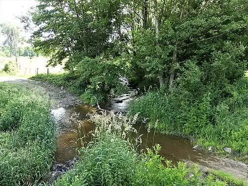 La Valette au Chauchet, près de Cherchaud, 130 mètres avant sa confluence avec la Tardes.