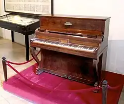 Piano droit Pleyel personnel de Frédéric Chopin