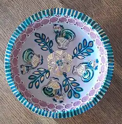 Maîtrise de Nimy - vase, œuvre de Fernande Massart