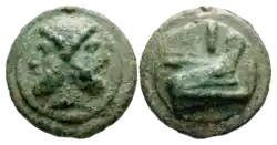 As grave (environ 240-225 av. J.-C.)Janus aux deux visages et proue de galère