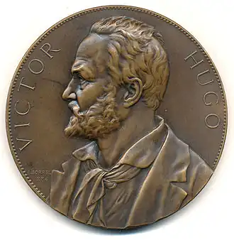Victor Hugo (1884), médaille en bronze, 68&nbsp;mm, avers.