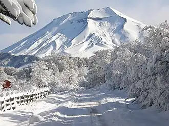 Vue de la face nord-ouest du volcan.