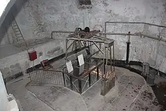 Le puits, bastion Saint-André.Diamètre : 5,85&nbsp;m,profondeur : 62&nbsp;m.