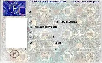Côté face d'une carte numérique de conducteur français.