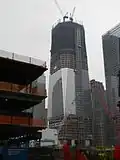 Le One World Trade Center le 1er juin 2011. La tour d'acier en est au 68e.