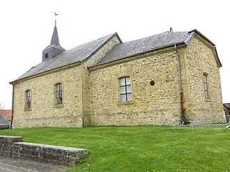 La chapelle Saint-Pierre de Wé.