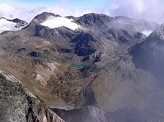 Vue depuis le sud-est.