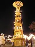 Grande pyramide sur le marché de Noël d'Erfurt