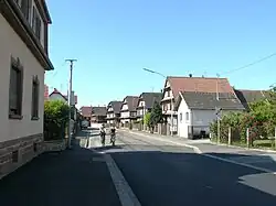 L'artère principale du village de Westhouse.