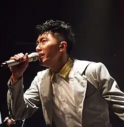 Description de cette image, également commentée ci-après