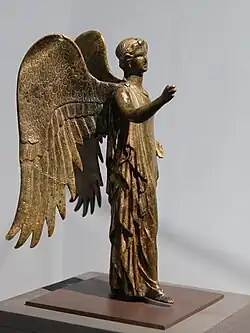 Statuette de la Victoire.
