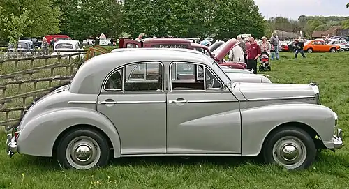 Wolseley 4/50 - côté