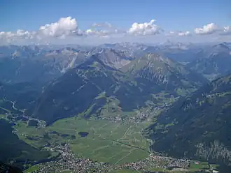 Le Grubigstein depuis le Zugspitze (Wetterstein).