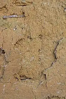 mur de terre et paille