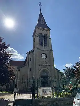 Image illustrative de l’article Église Saint-Jean-Baptiste du Perreux