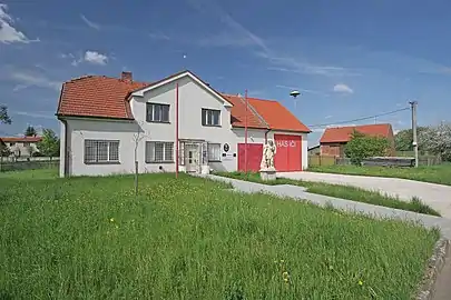 Újezd u Přelouče : la mairie.