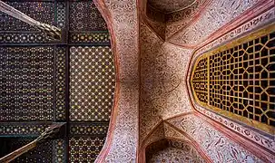 Autre plafond du palais Ali Qapou. Photo Septembre 2019.