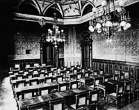 Hôtel de ville de Žižkov, salle de conférence (photo de 1891)