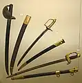 6. Sabre d'abordage français, modèle 1833. 7. Sabre de cadet de la marine française du dernier quart du XVIIIe siècle. 8. Sabre d'officier de la marine française du ministère des Ressources marines, modèle 1837.