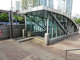 Image illustrative de l’article Dogok (métro de Séoul)