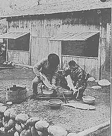 Pêche au saumon du Pacifique (Oncorhynchus keta) en 1909.