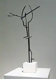 Personnage debout, (1935), Bronze, Museu Nacional d'Art de Catalunya
