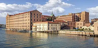 Molino Stucky - Vue sur le Canale dei Lavraneri