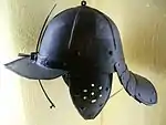 Casque de dragon pendant la première révolution anglaise