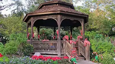 Gazébo du jardin botanique de San Diego au moment de Noël.