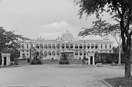 Le palais du gouvernement général en 1896.