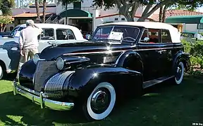 Phaéton 4 portes de 1939.