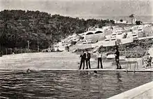 Vue de deux hameaux du village depuis la piscine