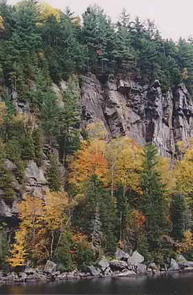 Image illustrative de l’article Lac Long (Saint-Alban)