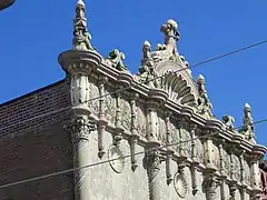 Détails sculptures et ornements.