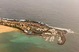 Le port de plaisance.