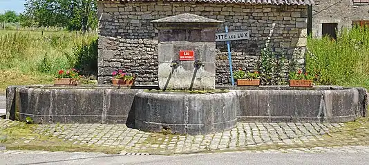 Fontaine.