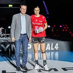 Inger Smits (à droite) en 2022