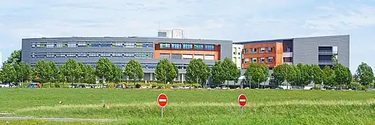 Façade ouest, hôpital de jour.